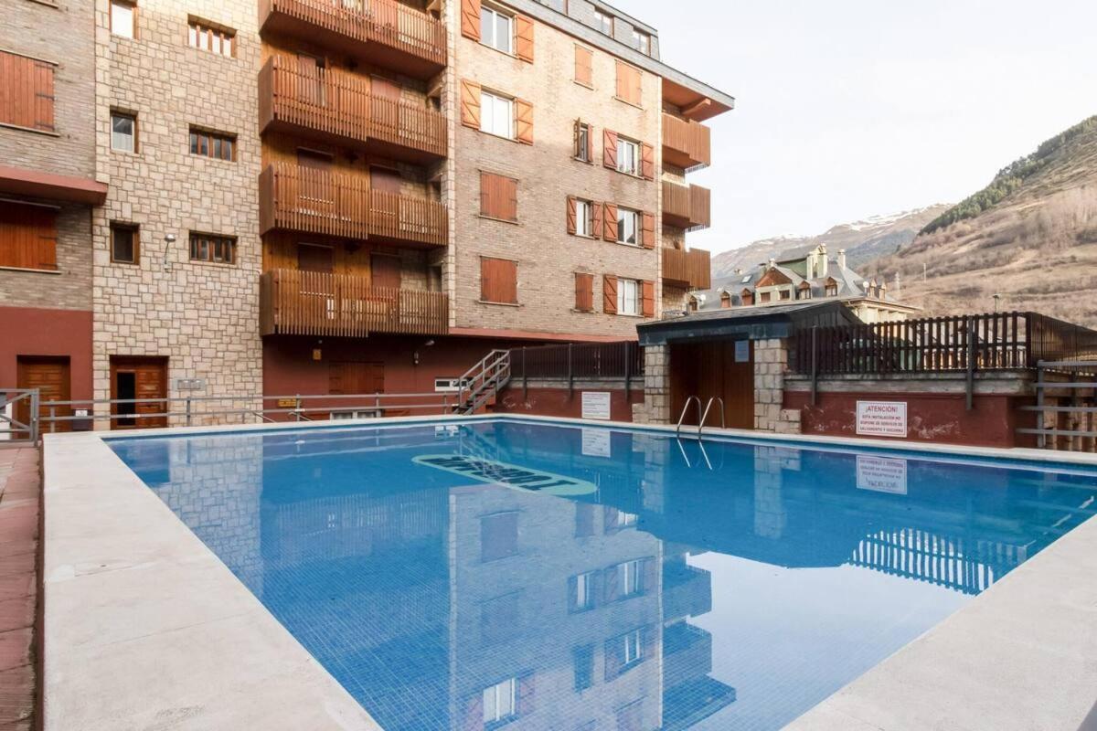 Precioso Atico Duplex En Vielha Para 6 Pax Exterior foto